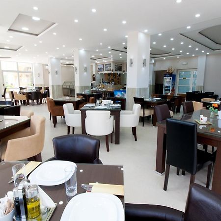 אולסינץ' Hotel Zan מראה חיצוני תמונה