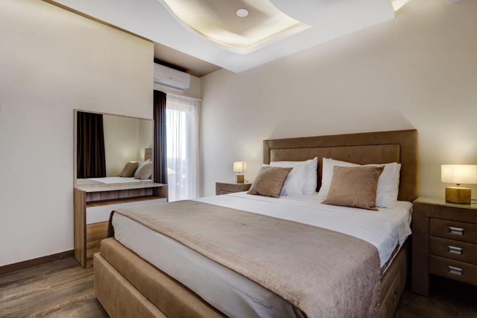 אולסינץ' Hotel Zan מראה חיצוני תמונה