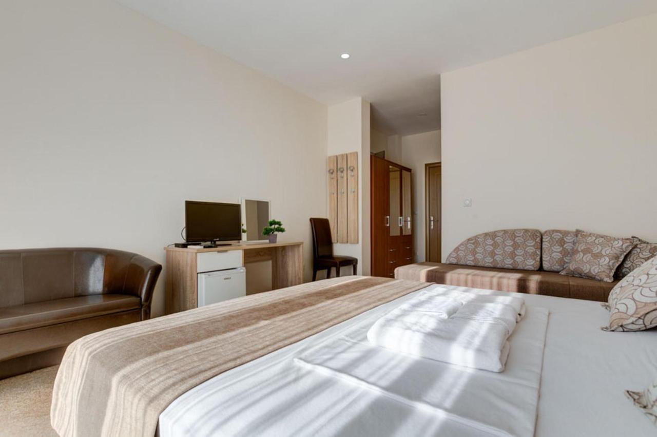אולסינץ' Hotel Zan מראה חיצוני תמונה