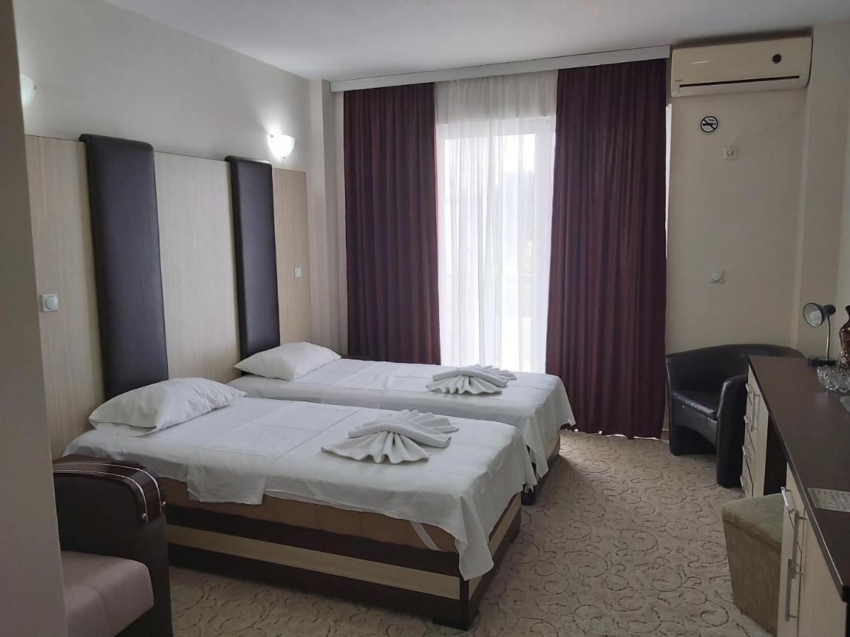 אולסינץ' Hotel Zan מראה חיצוני תמונה