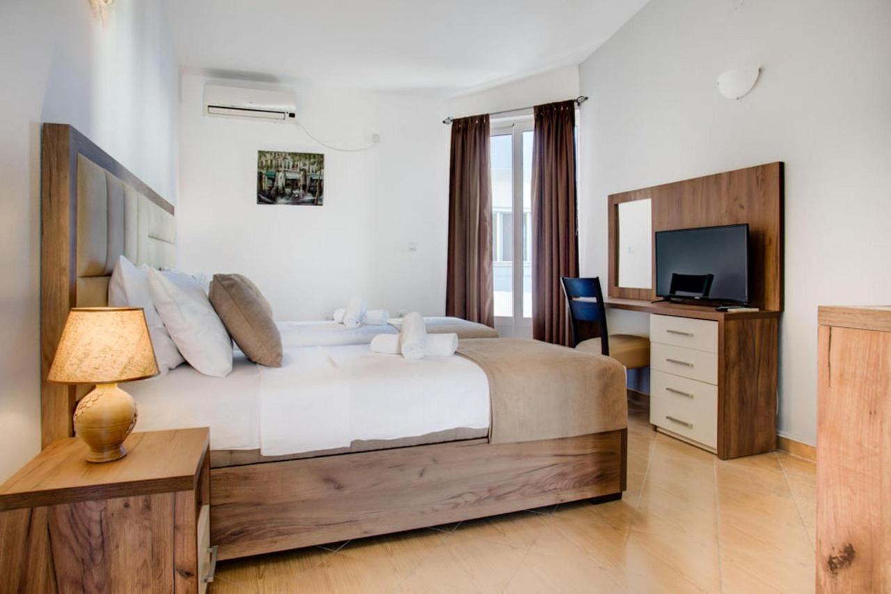 אולסינץ' Hotel Zan מראה חיצוני תמונה