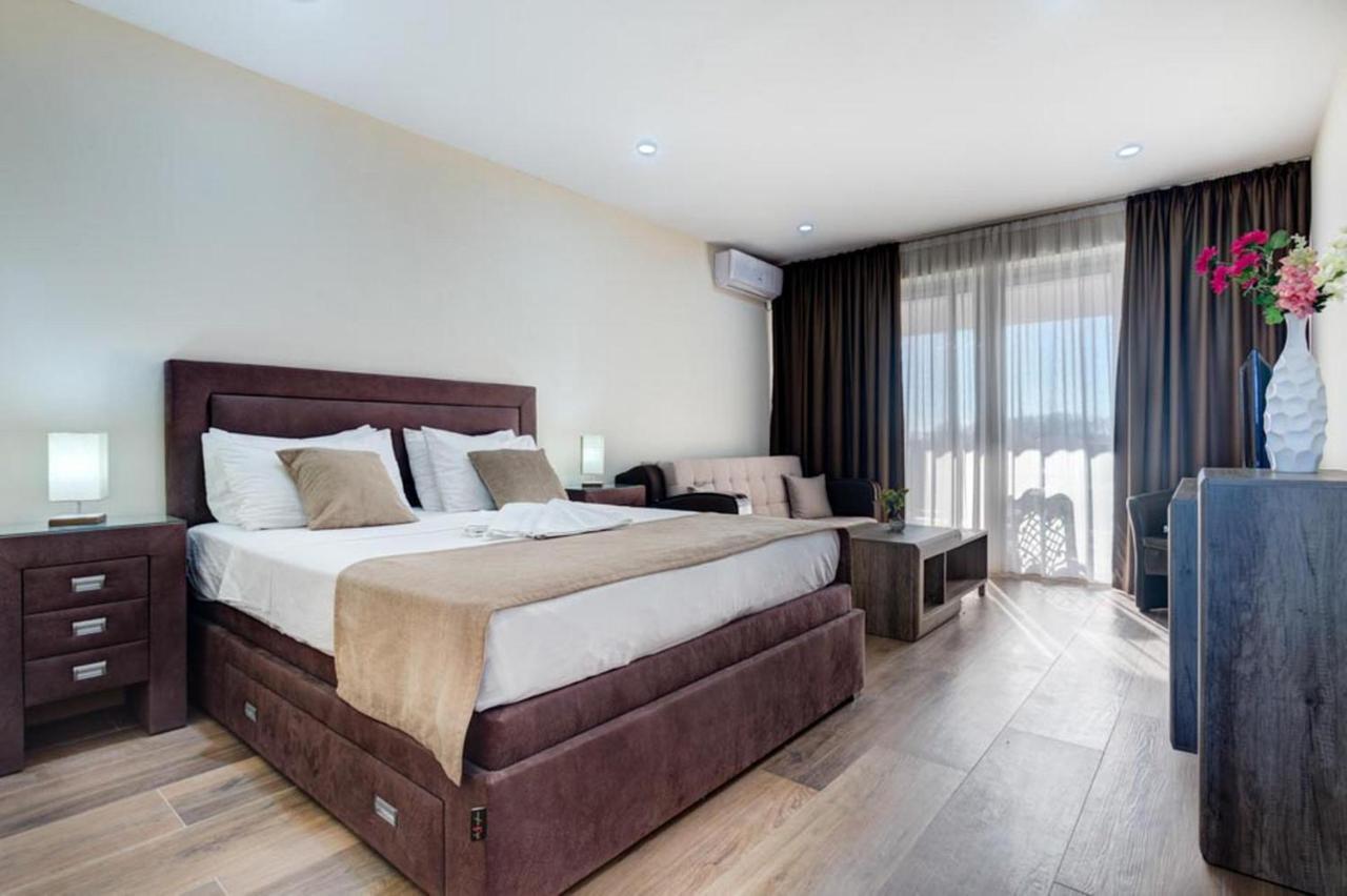 אולסינץ' Hotel Zan מראה חיצוני תמונה