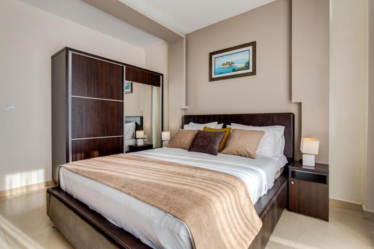אולסינץ' Hotel Zan מראה חיצוני תמונה
