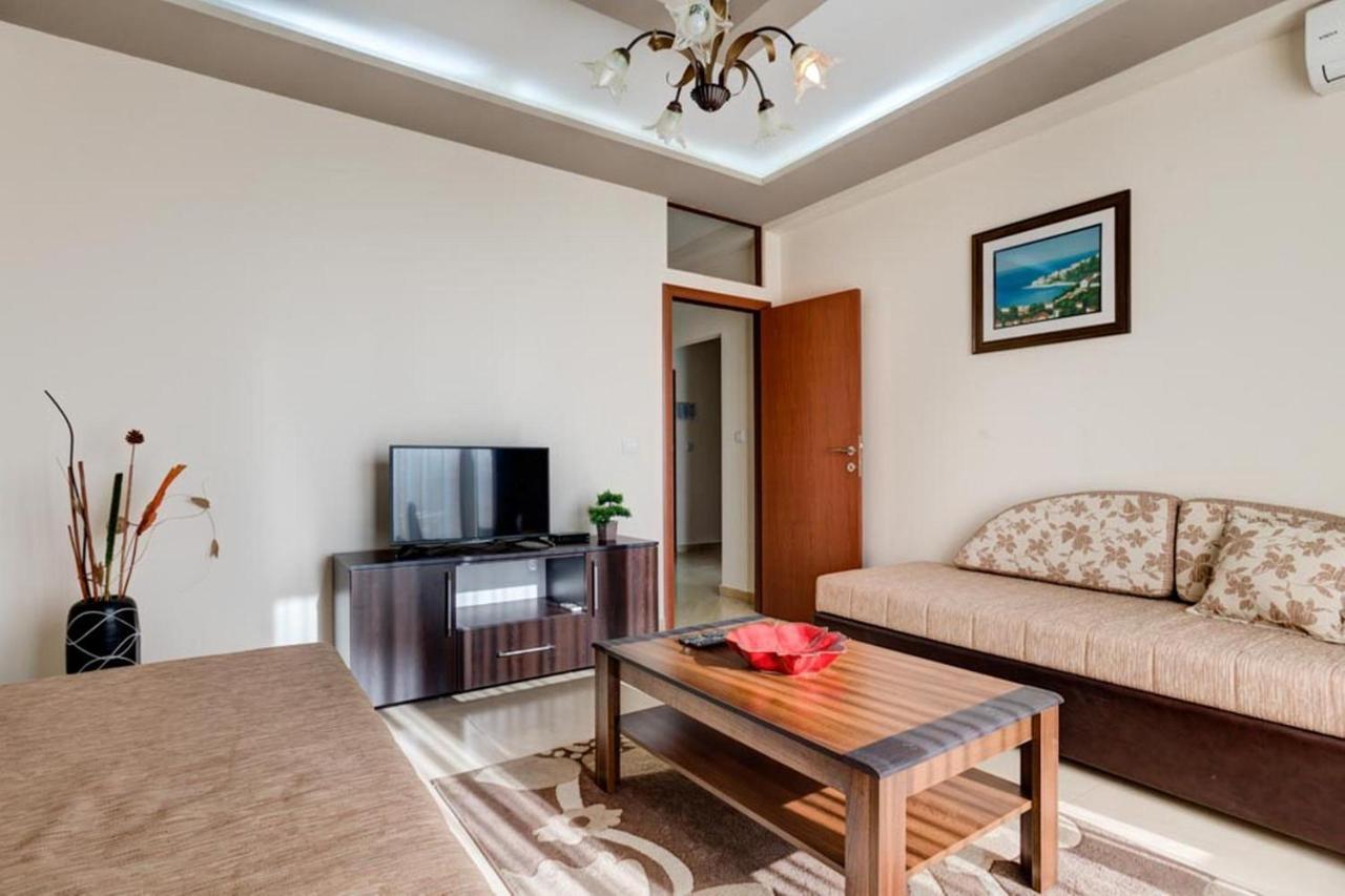 אולסינץ' Hotel Zan מראה חיצוני תמונה