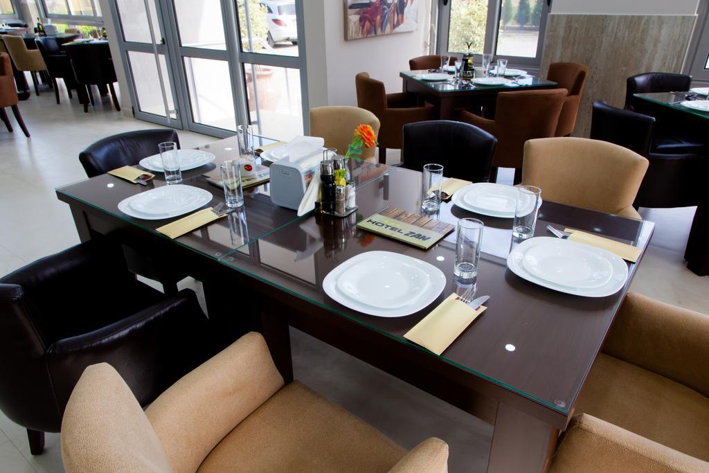 אולסינץ' Hotel Zan מראה חיצוני תמונה